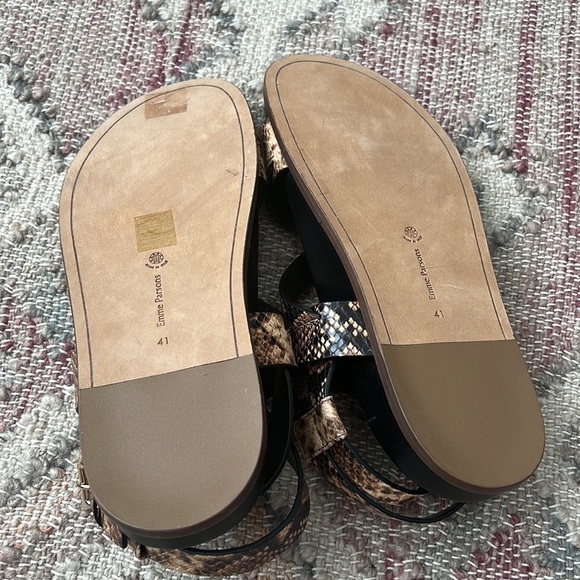 Emme Parsons | NWOB Bodhi Python-Print Leather Crossover Sandals - Size IT 41 - Picture 6 of 6